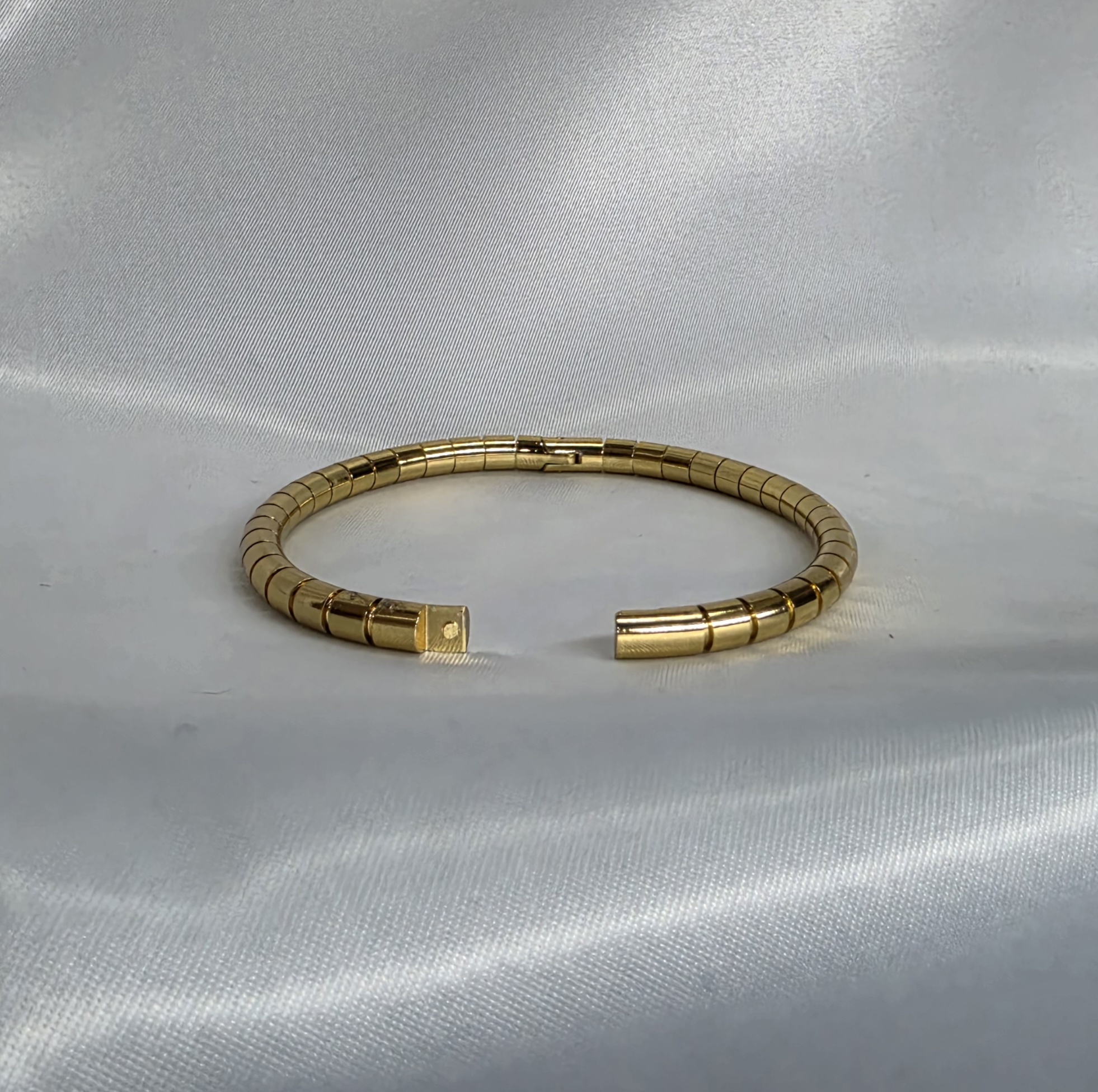 Classic Gold Link Bamboo Bracelet — view 3